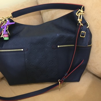 Louis Vuitton Melie Bag REVIEW + Mod Shots- Is it still worth it
